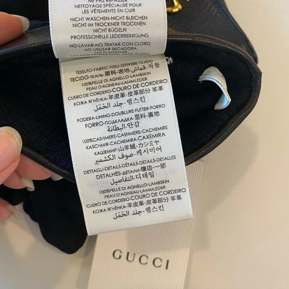 Gucci Gloves Black Leather & Cashmere